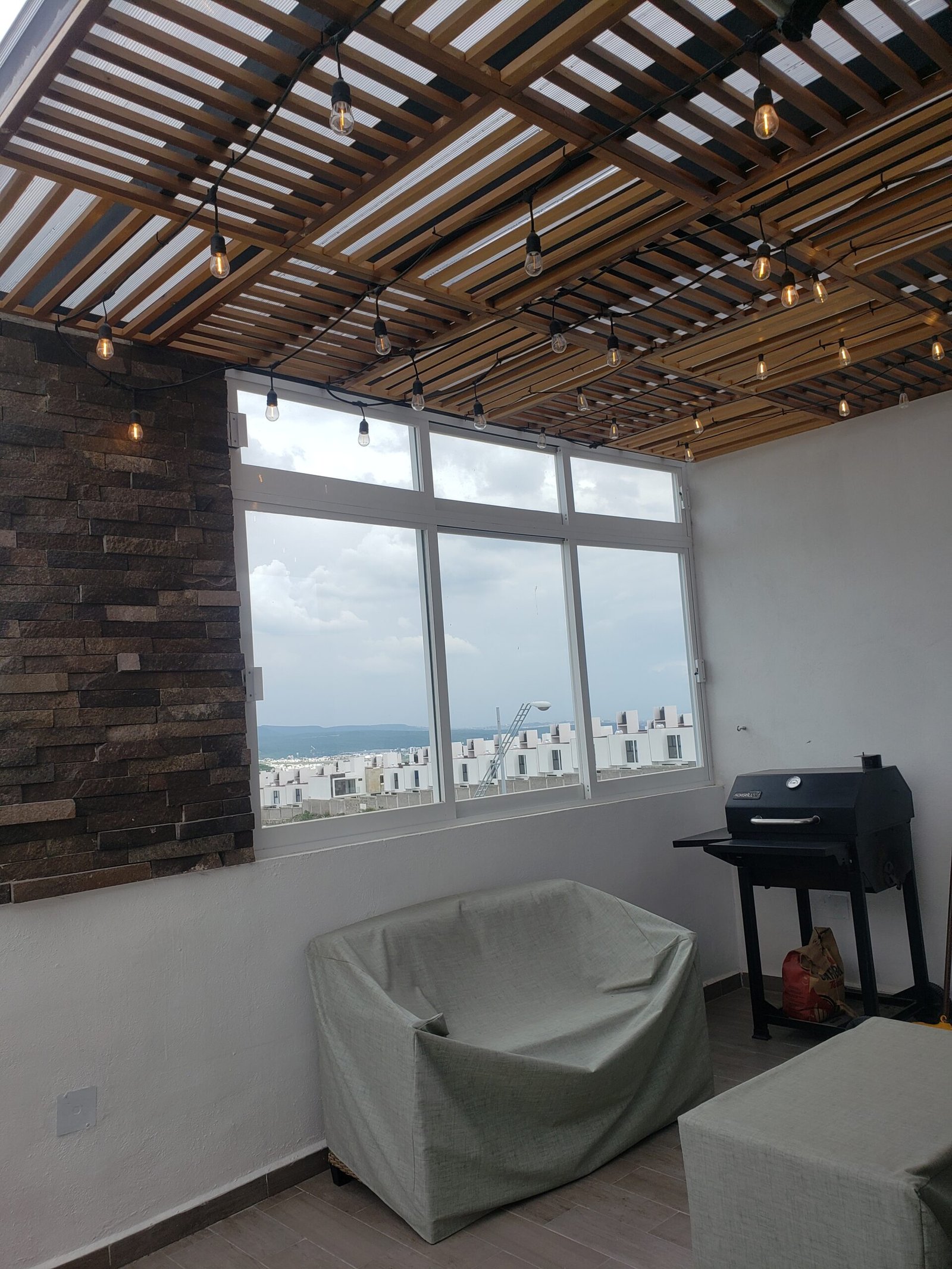 CASA EN VENTA EN JURIQUILLA SAN ISIDRO CON ROOF GARDEN - Image 18