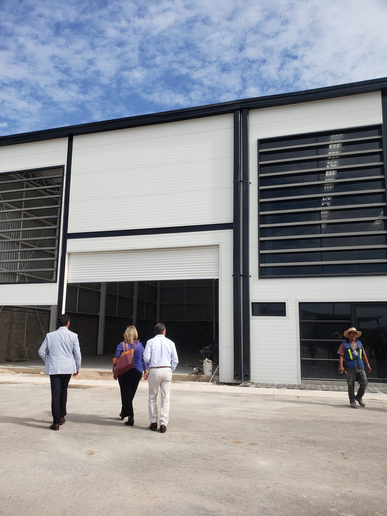 VENTA DE BODEGAS ZONA NORTE (SLP) FRENTE AL PIQ - Image 7